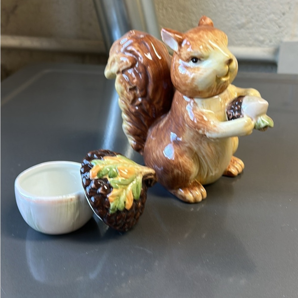 3 piece Squirrel Set.